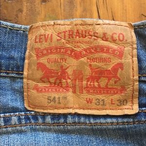 Men’s Levi 541 jeans